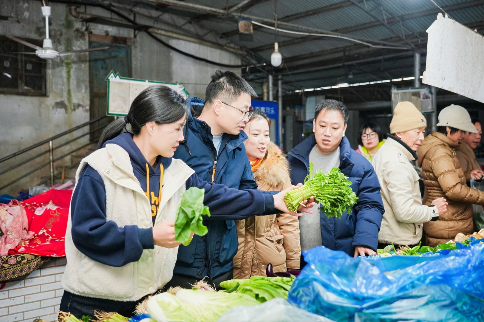 57503875.jpg 111金程教育 33人 崇明岛瀛东度假村 “别墅做饭”团建活动.jpg