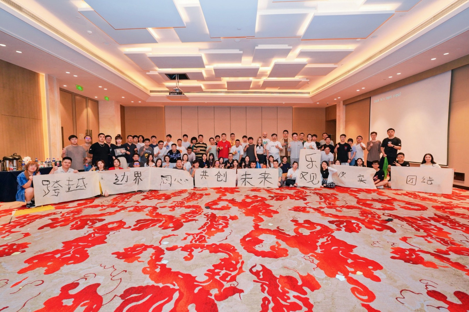 57447899.jpg 2024年7月19人团队在舟山玩帆船皮划艇烧烤篝火|陀螺团建活动实拍(图2)