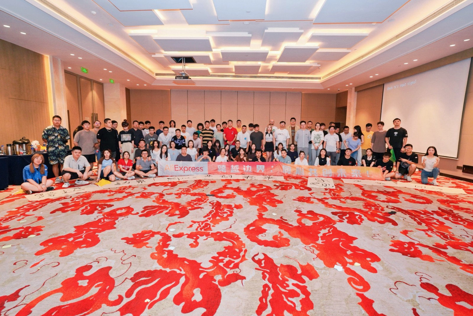 58751929.jpg 2024年7月19人团队在舟山玩帆船皮划艇烧烤篝火|陀螺团建活动实拍