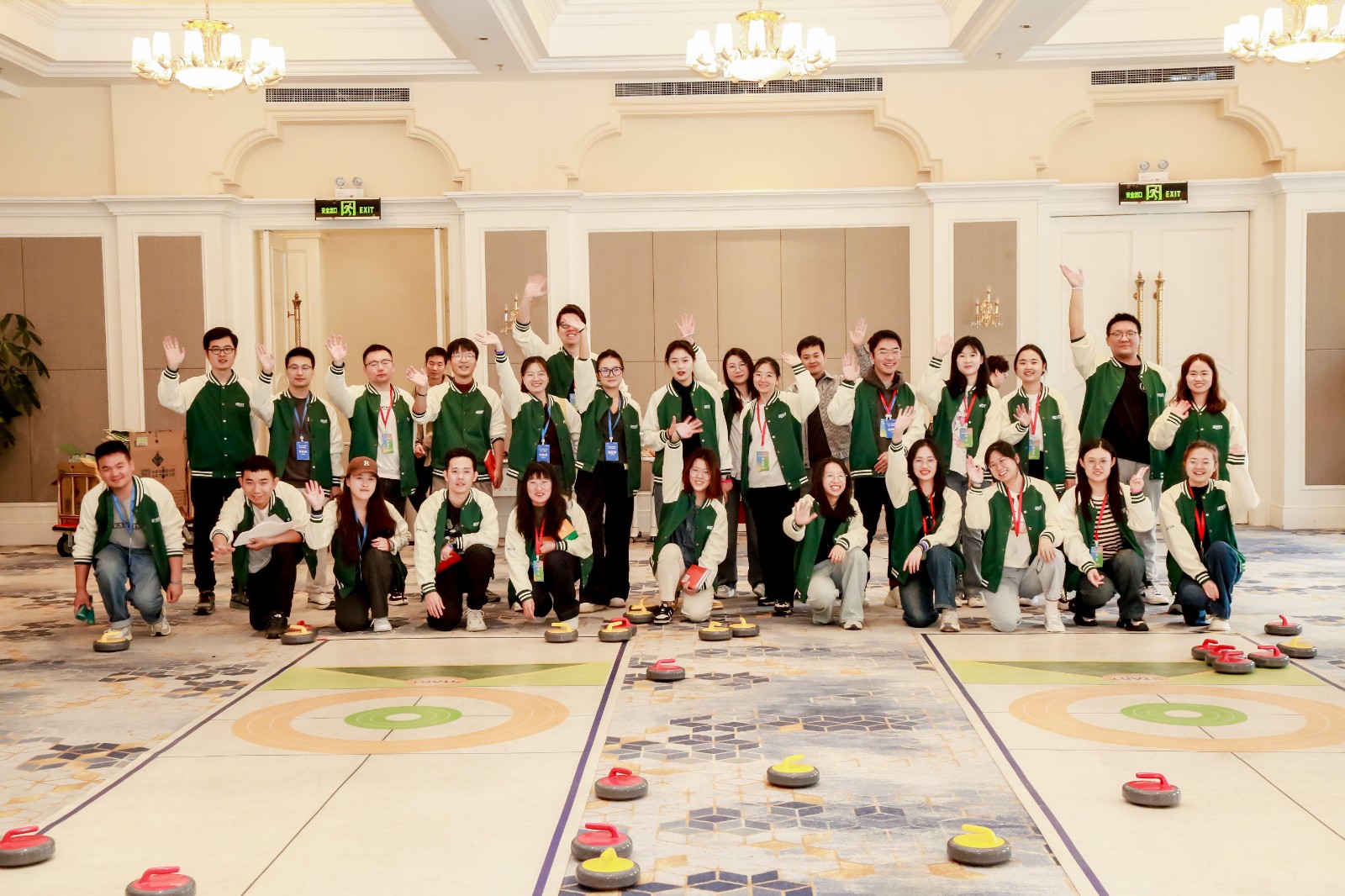 72325376.jpg 8月,新东方法务部100人在昌平区继续始终少年——同项目、跨|陀螺团建活动实拍(图3)