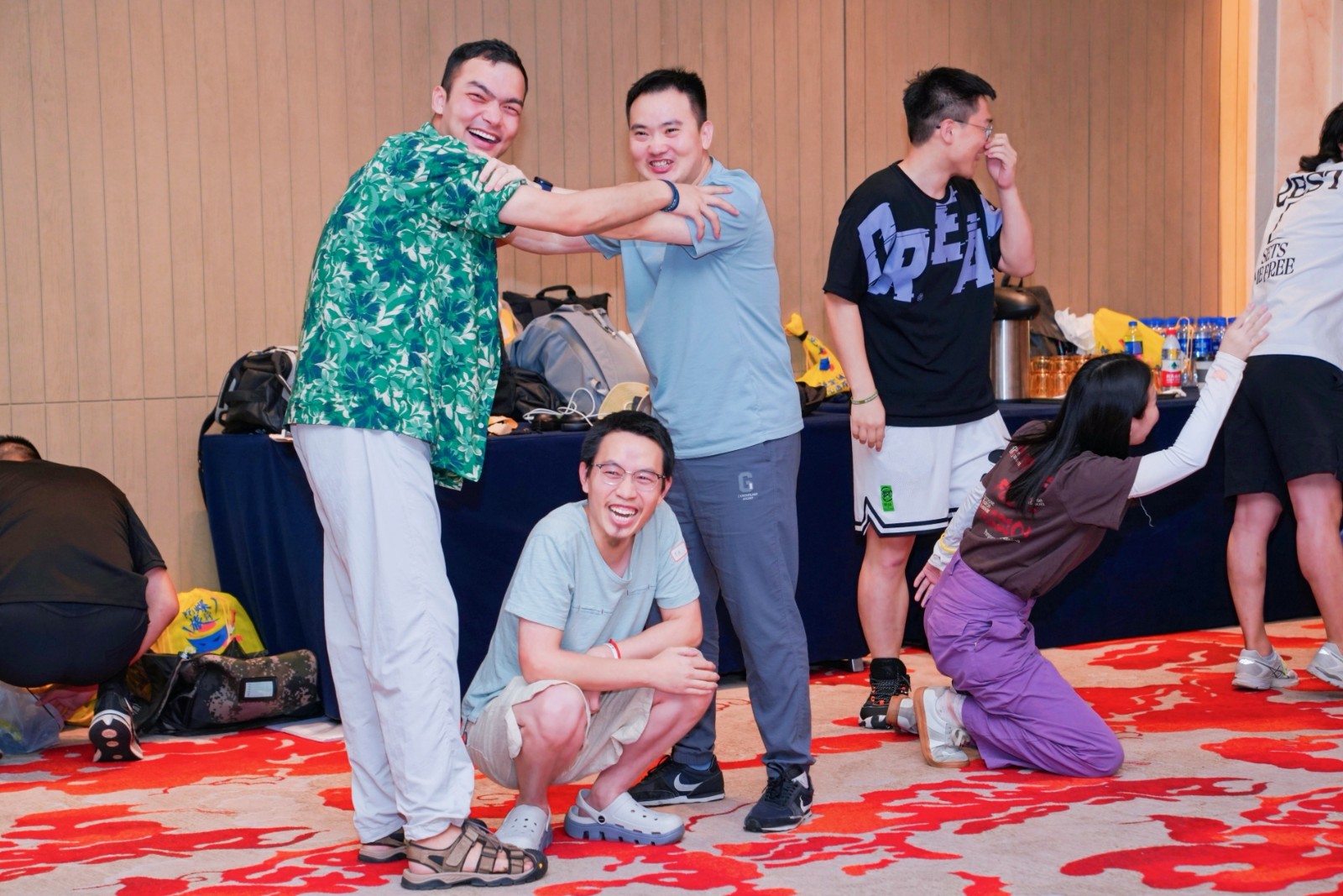 73476828.jpg 2024年7月19人团队在舟山玩帆船皮划艇烧烤篝火|陀螺团建活动实拍(图3)
